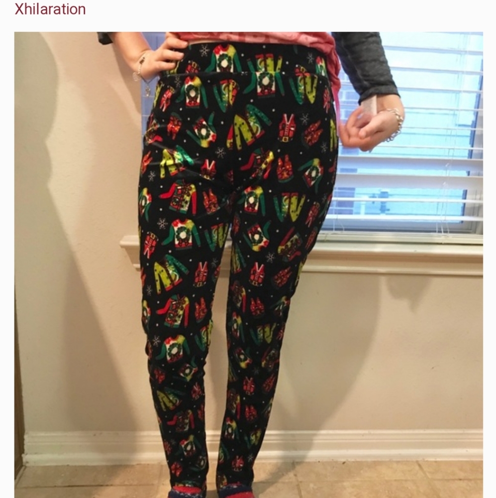Ugly Christmas sweater velvety pants/leggings!